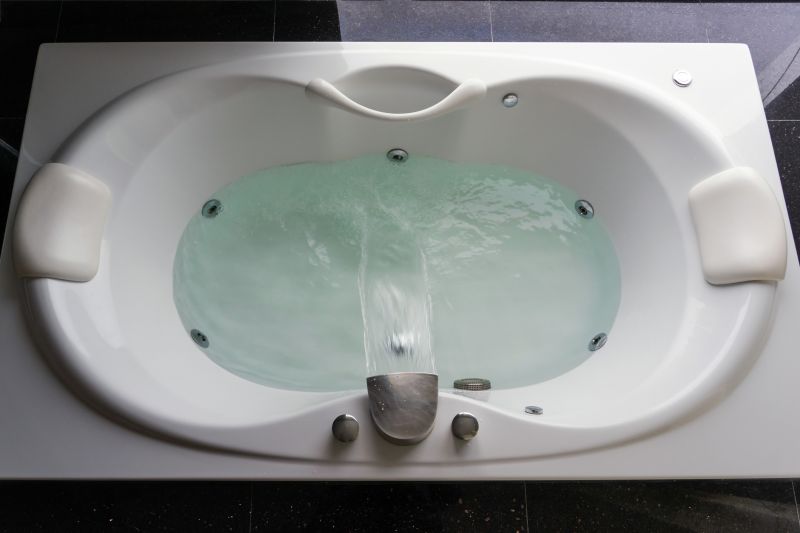 Luxury Spa Tub Image